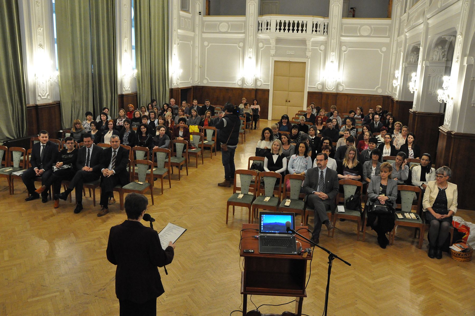 A Fejér Megyei Gyermekvédelmi Napok szakmai napja Fehérváron
